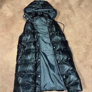 Forever 21 Shiny Black Hooded Puffer Vest